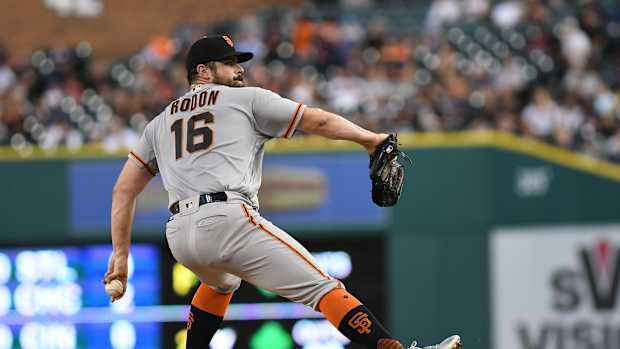 San Francisco Giants SP Carlos Rodón pitching